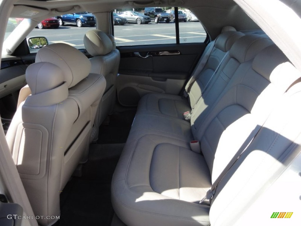 2004 DeVille DTS - White Lightning / Cashmere photo #23