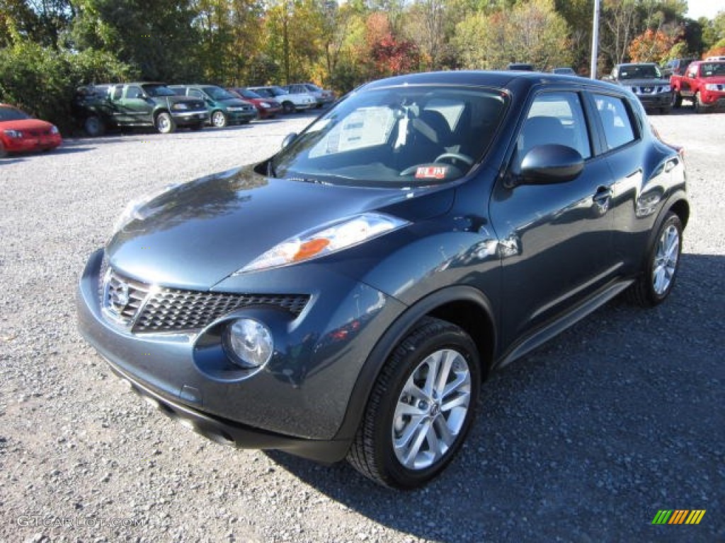 2013 Juke S AWD - Graphite Blue / Black/Silver Trim photo #3