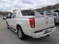 White Diamond - Escalade EXT AWD Photo No. 4