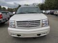 White Diamond - Escalade EXT AWD Photo No. 10