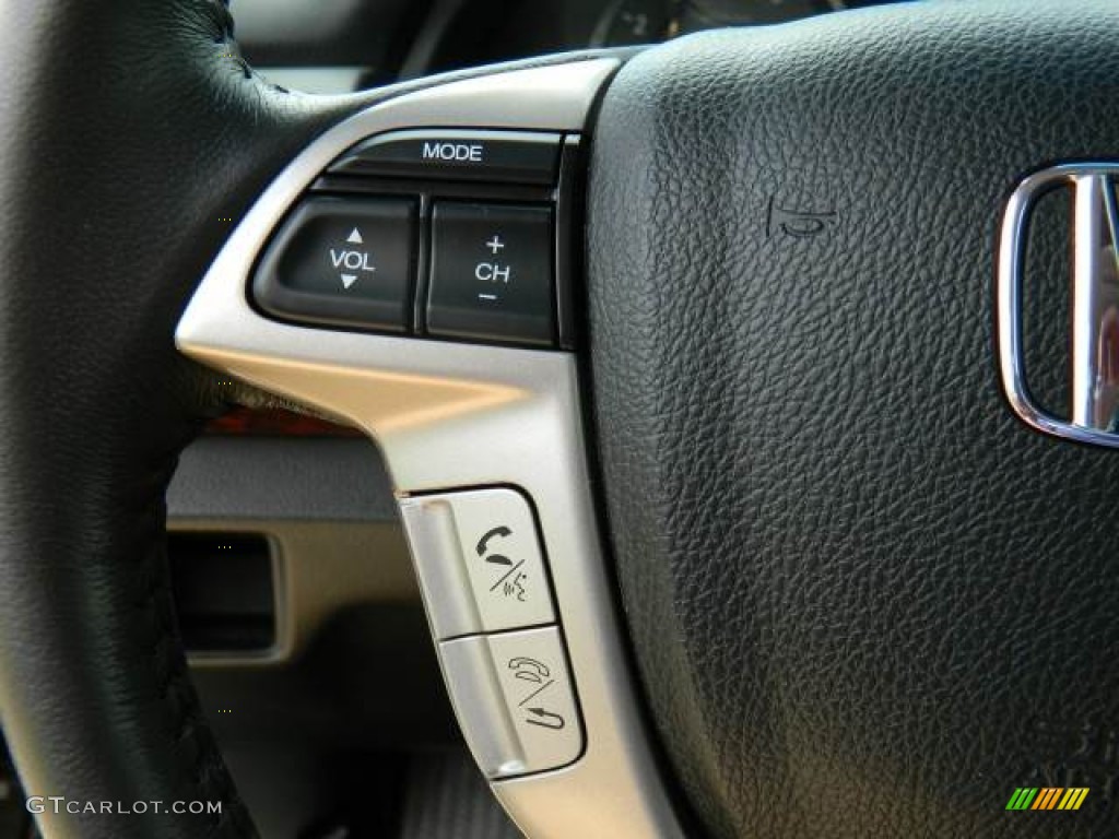2011 Honda Accord Crosstour EX-L 4WD Controls Photo #72139878