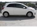 2009 Polar White Toyota Yaris 3 Door Liftback  photo #6