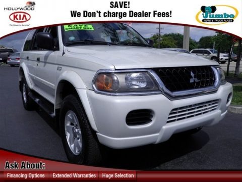 2004 Mitsubishi Montero Sport XLS Data, Info and Specs