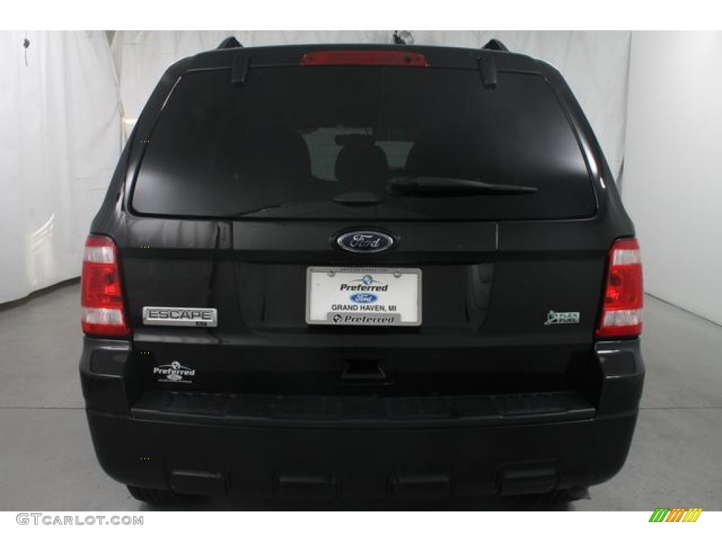 2011 Escape XLT V6 - Tuxedo Black Metallic / Charcoal Black photo #8