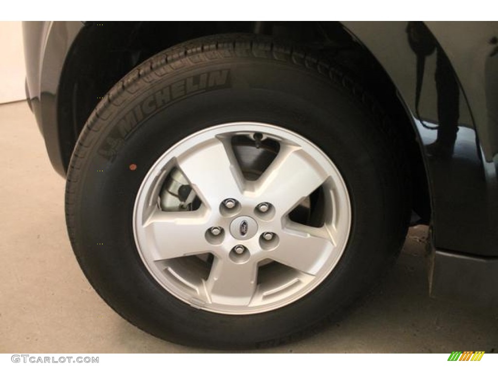 2011 Escape XLT V6 - Tuxedo Black Metallic / Charcoal Black photo #18