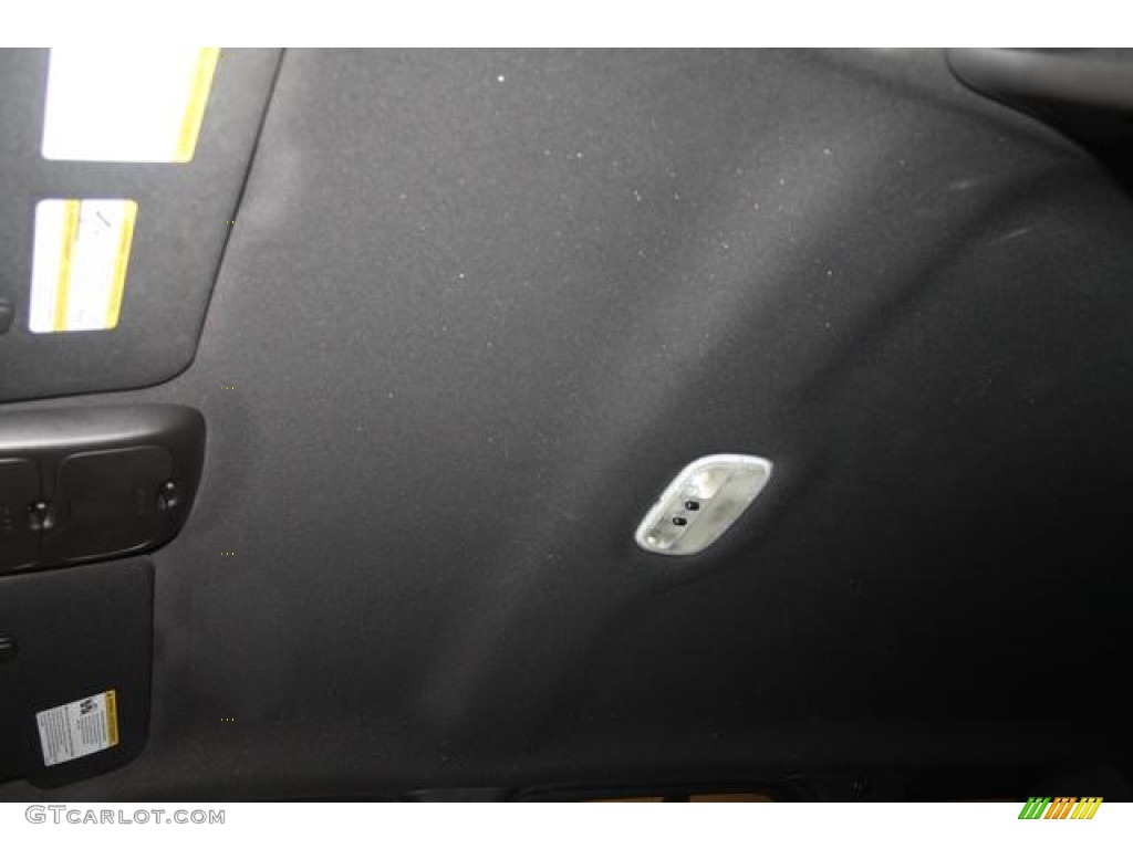 2011 Escape XLT V6 - Tuxedo Black Metallic / Charcoal Black photo #35