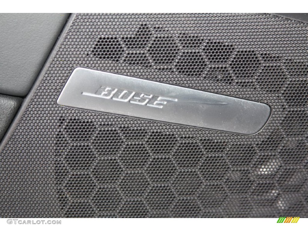 2010 Audi TT S 2.0 TFSI quattro Coupe Audio System Photos