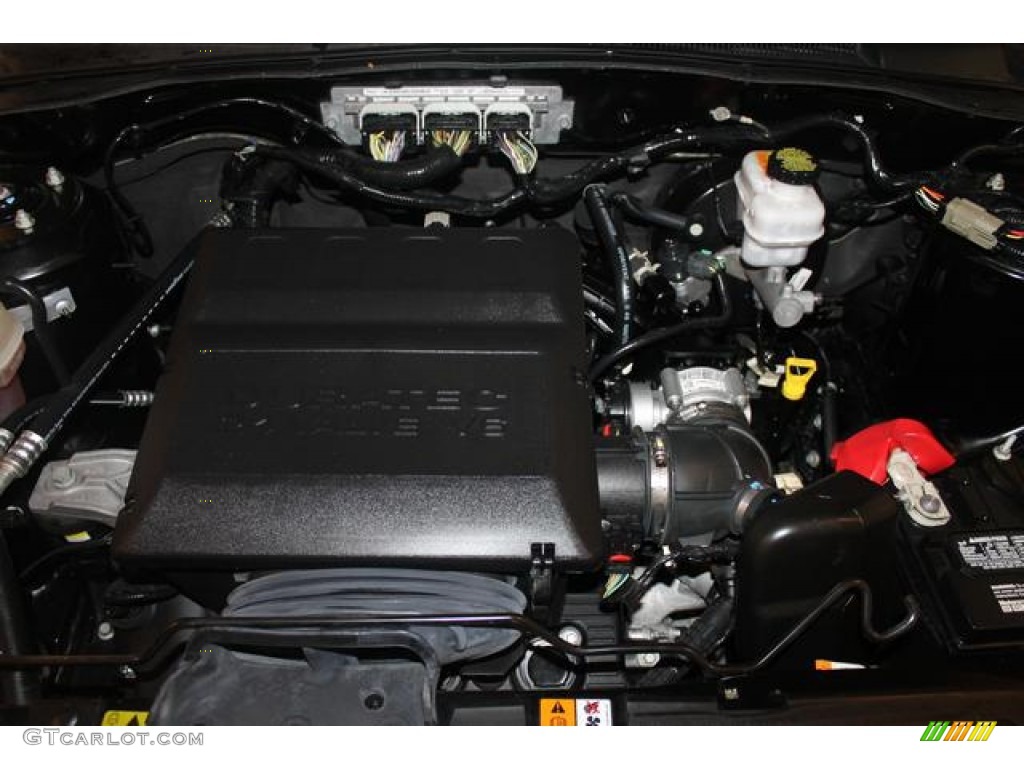 2011 Escape XLT V6 - Tuxedo Black Metallic / Charcoal Black photo #54