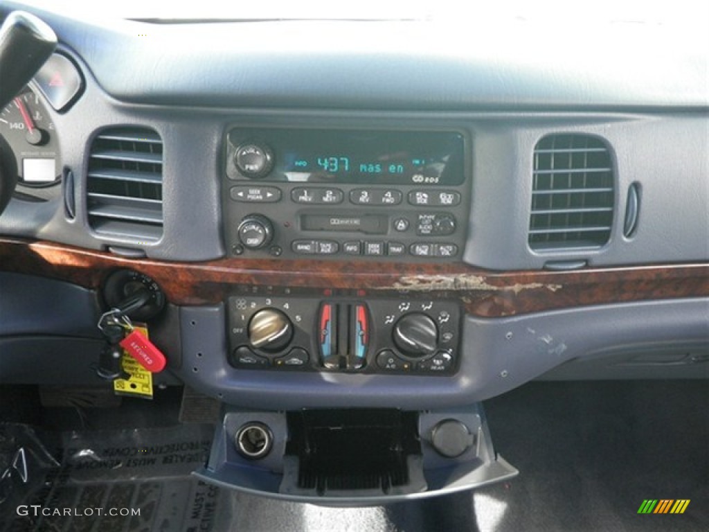 2002 Impala  - White / Regal Blue photo #25