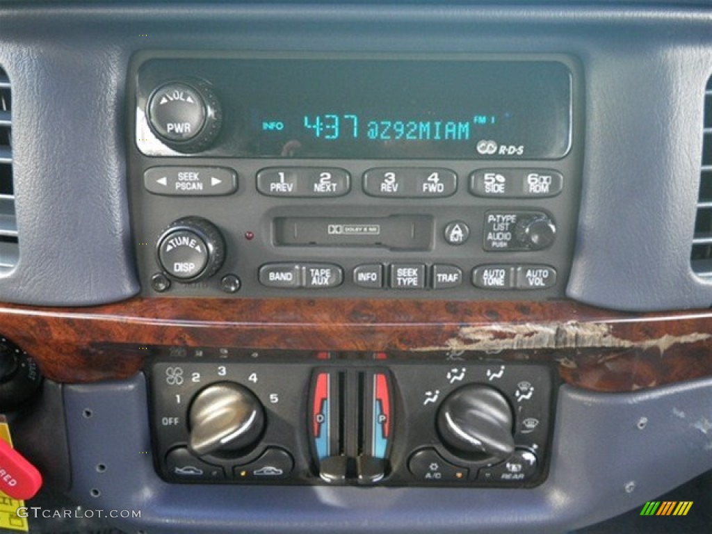 2002 Impala  - White / Regal Blue photo #26