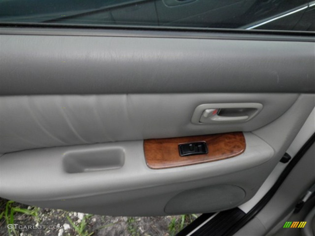 1998 ES 300 - Diamond White Pearl / Beige photo #21