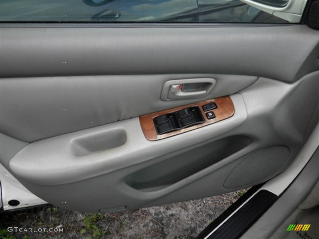 1998 ES 300 - Diamond White Pearl / Beige photo #22