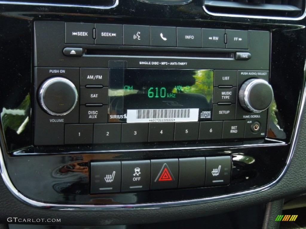 2013 Chrysler 200 S Sedan Audio System Photo #72147430