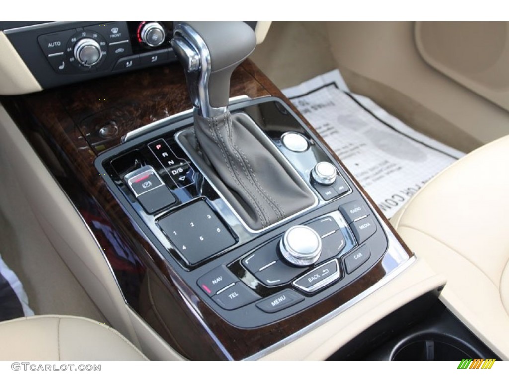 2013 Audi A7 3.0T quattro Premium Plus Controls Photo #72147682