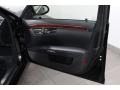 Black - S 550 4Matic Sedan Photo No. 13