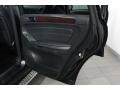 Black - GL 450 4Matic Photo No. 13