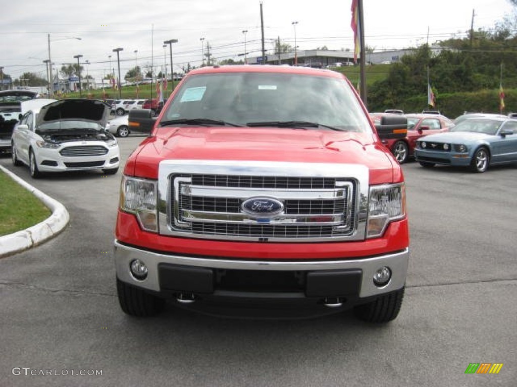 2013 F150 XLT SuperCab 4x4 - Race Red / Steel Gray photo #3