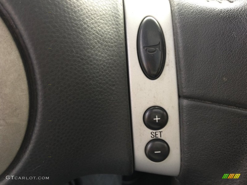 2003 Mini Cooper S Hardtop Controls Photo #72153650