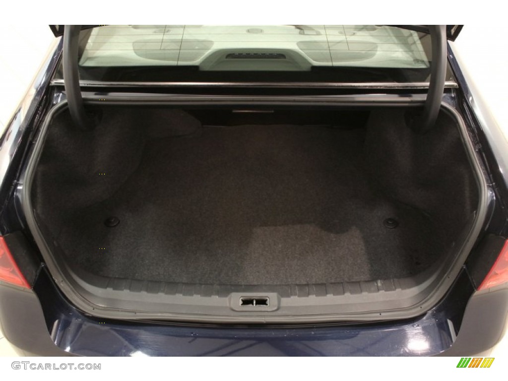2009 Buick Lucerne CX Trunk Photos