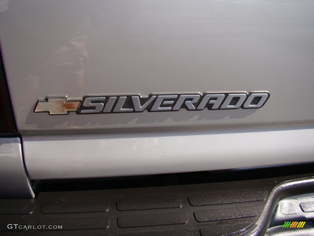 2005 Silverado 1500 Z71 Crew Cab 4x4 - Silver Birch Metallic / Dark Charcoal photo #34