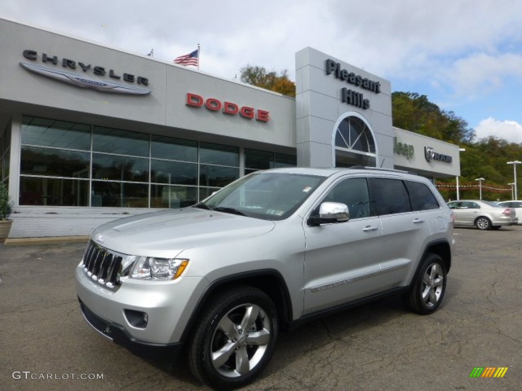 2013 Grand Cherokee Limited 4x4 - Bright Silver Metallic / Black photo #1