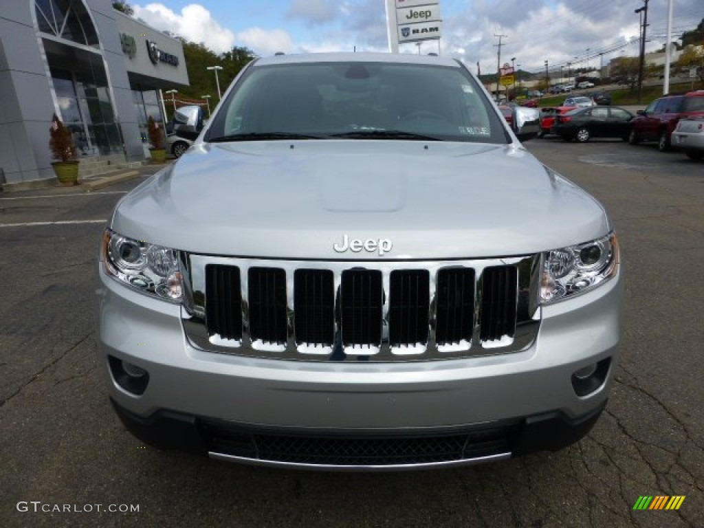 2013 Grand Cherokee Limited 4x4 - Bright Silver Metallic / Black photo #8