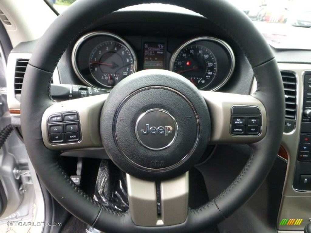 2013 Jeep Grand Cherokee Limited 4x4 Black Steering Wheel Photo #72162575