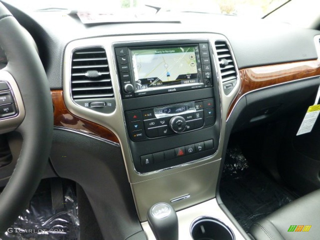2013 Grand Cherokee Limited 4x4 - Bright Silver Metallic / Black photo #18