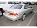 Lunar Mist Metallic - Camry LE Photo No. 2