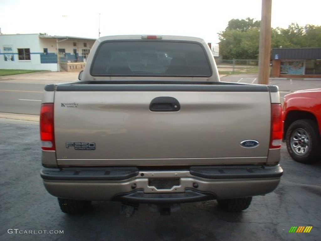 2003 F250 Super Duty XL SuperCab 4x4 - Arizona Beige Metallic / Medium Parchment Beige photo #5