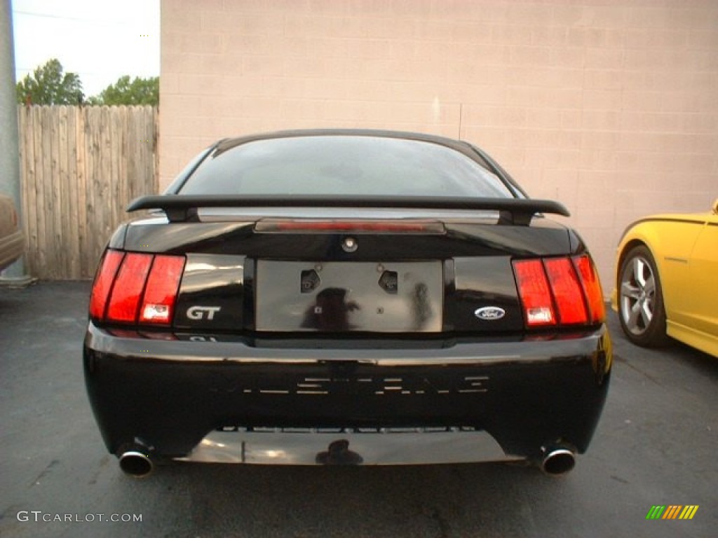 2002 Mustang GT Coupe - Black / Dark Charcoal photo #3