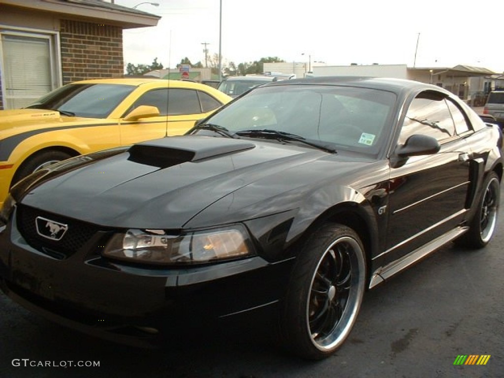 2002 Mustang GT Coupe - Black / Dark Charcoal photo #6