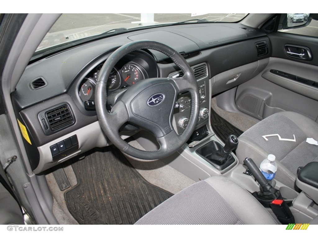 2007 Forester 2.5 X Premium - Crystal Gray Metallic / Graphite Gray photo #5
