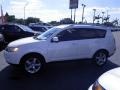 Diamond White Pearl - Outlander XLS Photo No. 11