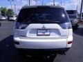 Diamond White Pearl - Outlander XLS Photo No. 15