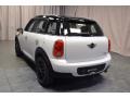 Light White - Cooper Countryman Photo No. 21