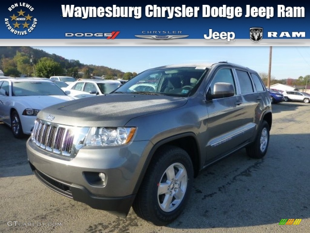 2013 Grand Cherokee Laredo 4x4 - Mineral Gray Metallic / Black photo #1