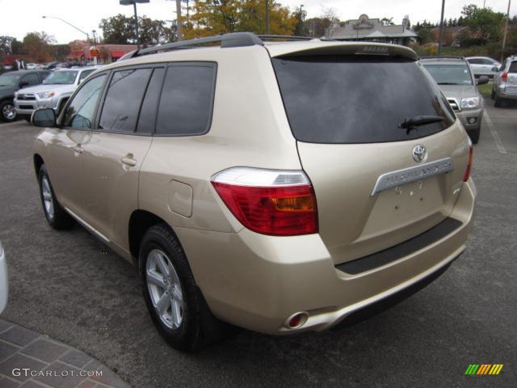 2010 Highlander SE 4WD - Sandy Beach Metallic / Sand Beige photo #4