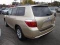 2010 Sandy Beach Metallic Toyota Highlander SE 4WD  photo #4