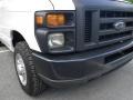 Oxford White - E Series Van E150 XL Commericial Photo No. 2
