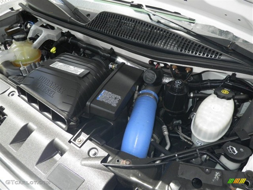 2006 GMC Savana Cutaway 3500 Commercial Utility Truck Engine Photos