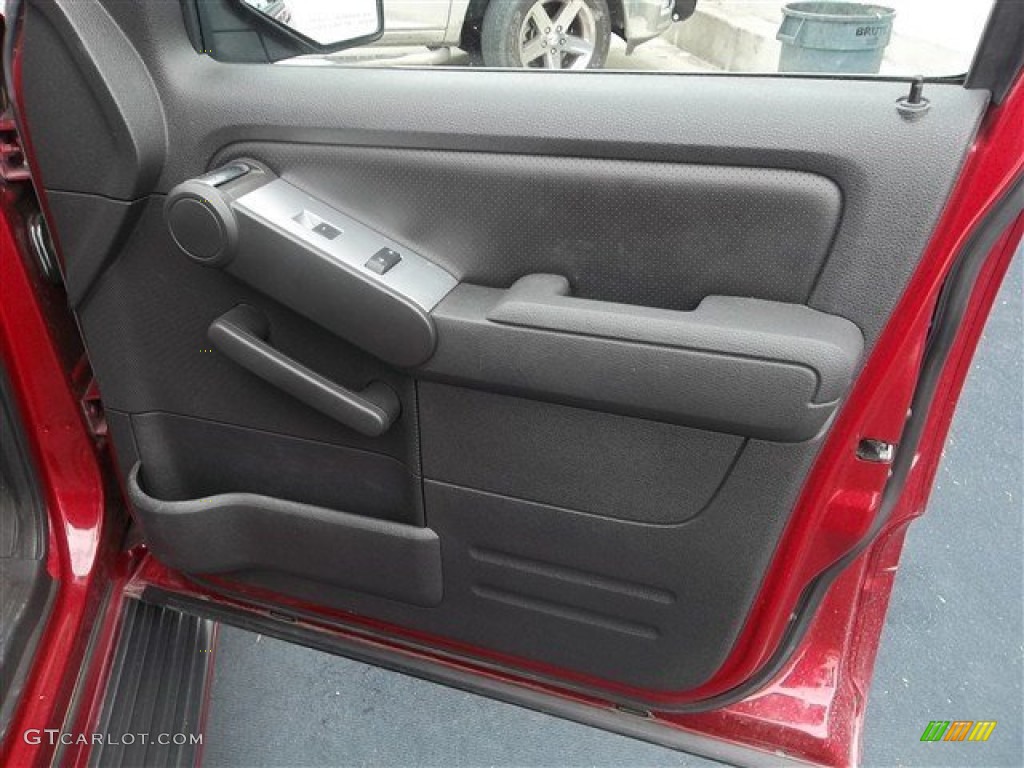 2007 Mountaineer AWD - Vivid Red / Charcoal Black photo #42