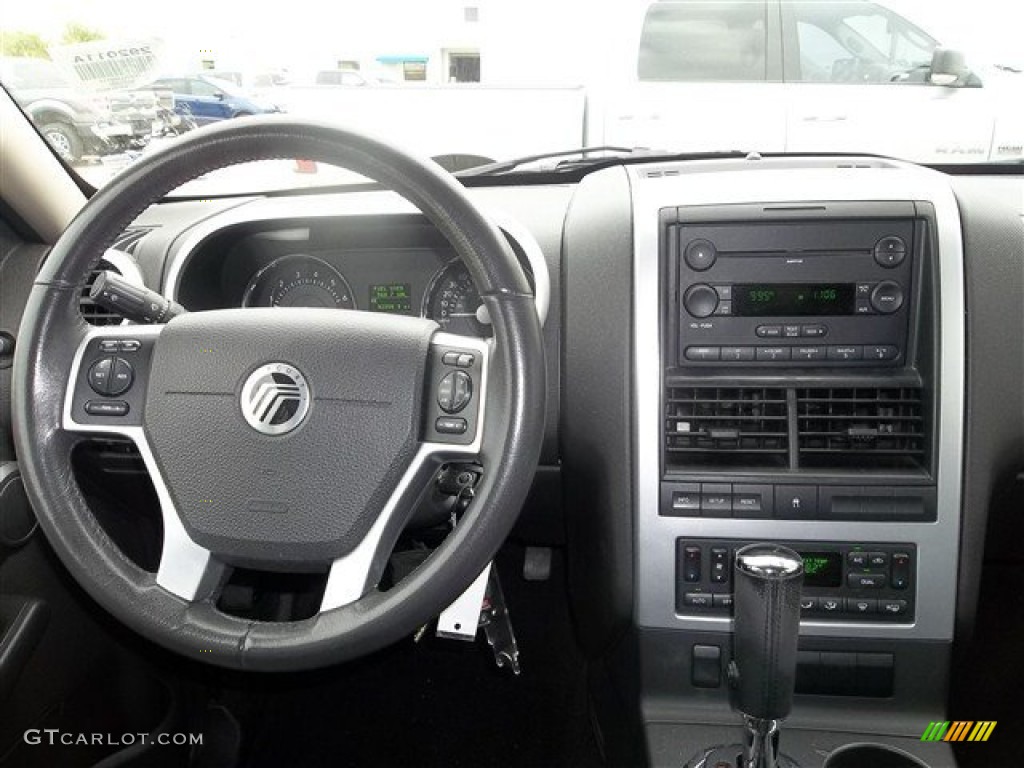 2007 Mountaineer AWD - Vivid Red / Charcoal Black photo #53