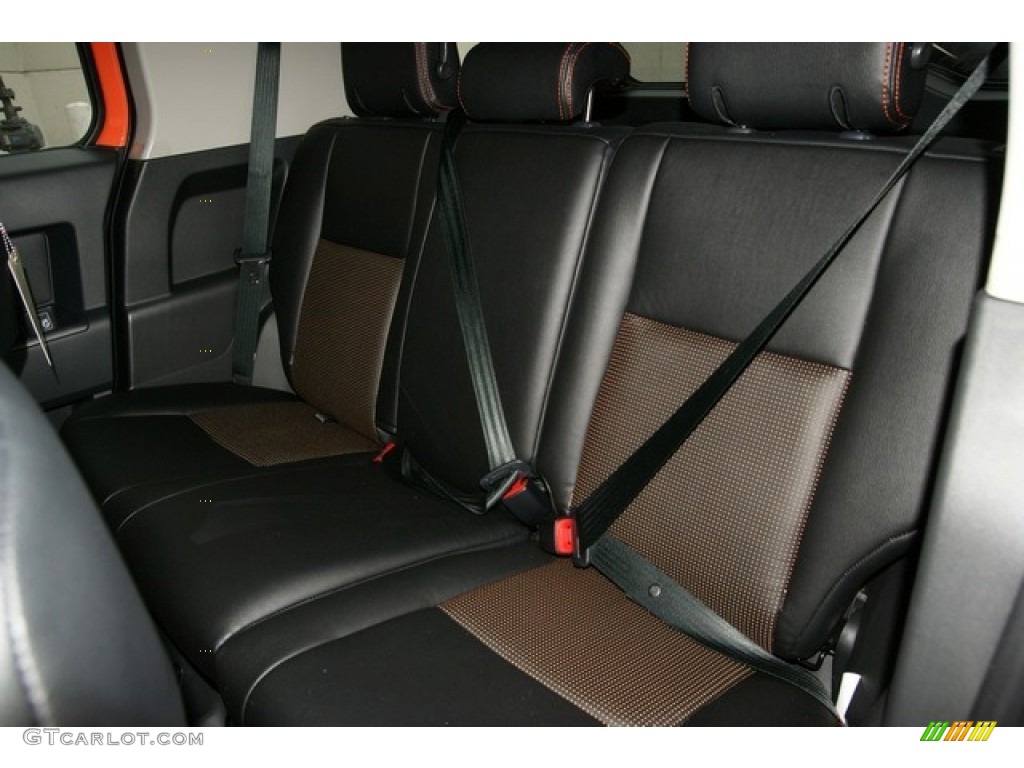 2013 Toyota FJ Cruiser 4WD Rear Seat Photo #72171663