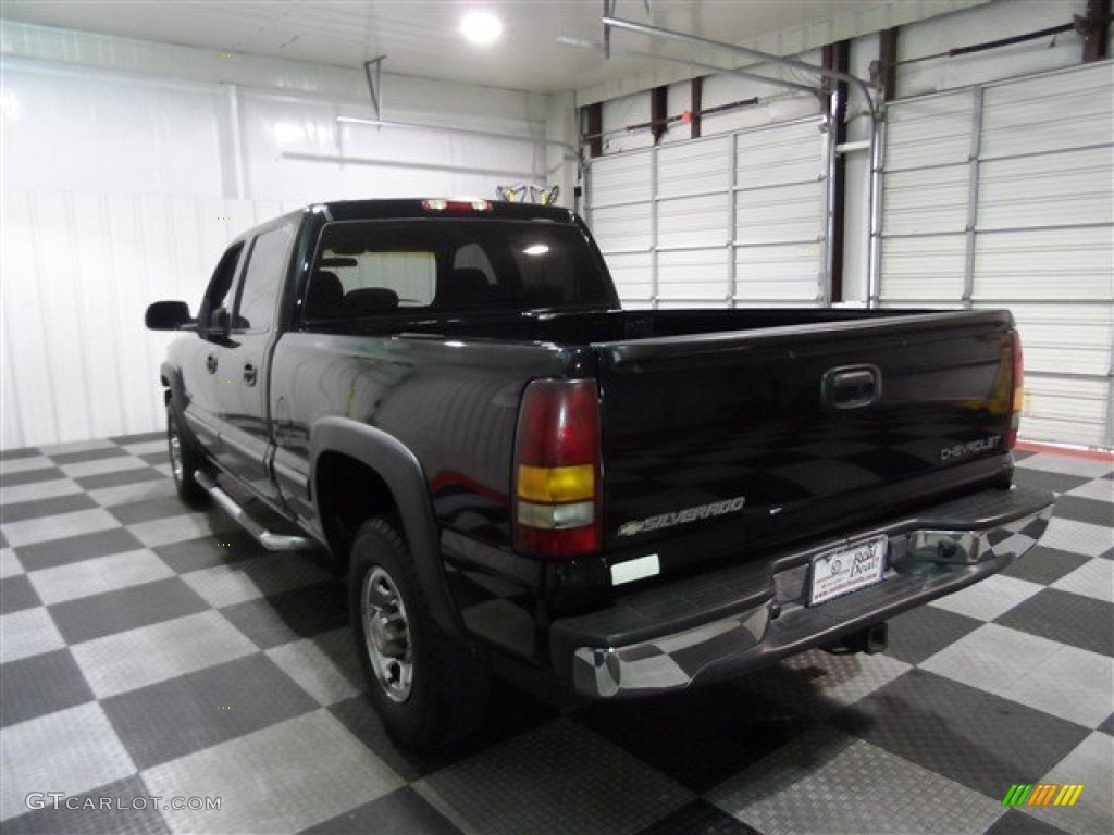 2002 Silverado 1500 LS Crew Cab - Onyx Black / Graphite Gray photo #5