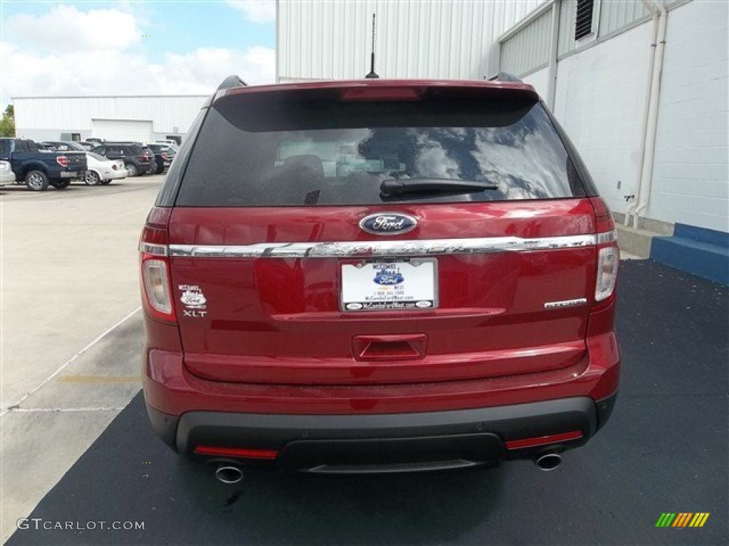 2013 Explorer XLT - Ruby Red Metallic / Medium Light Stone photo #4