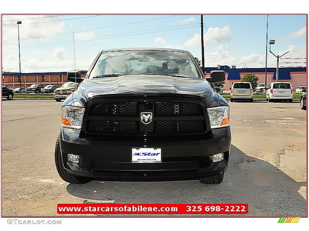 2012 Ram 1500 Express Quad Cab 4x4 - Black / Dark Slate Gray/Medium Graystone photo #10