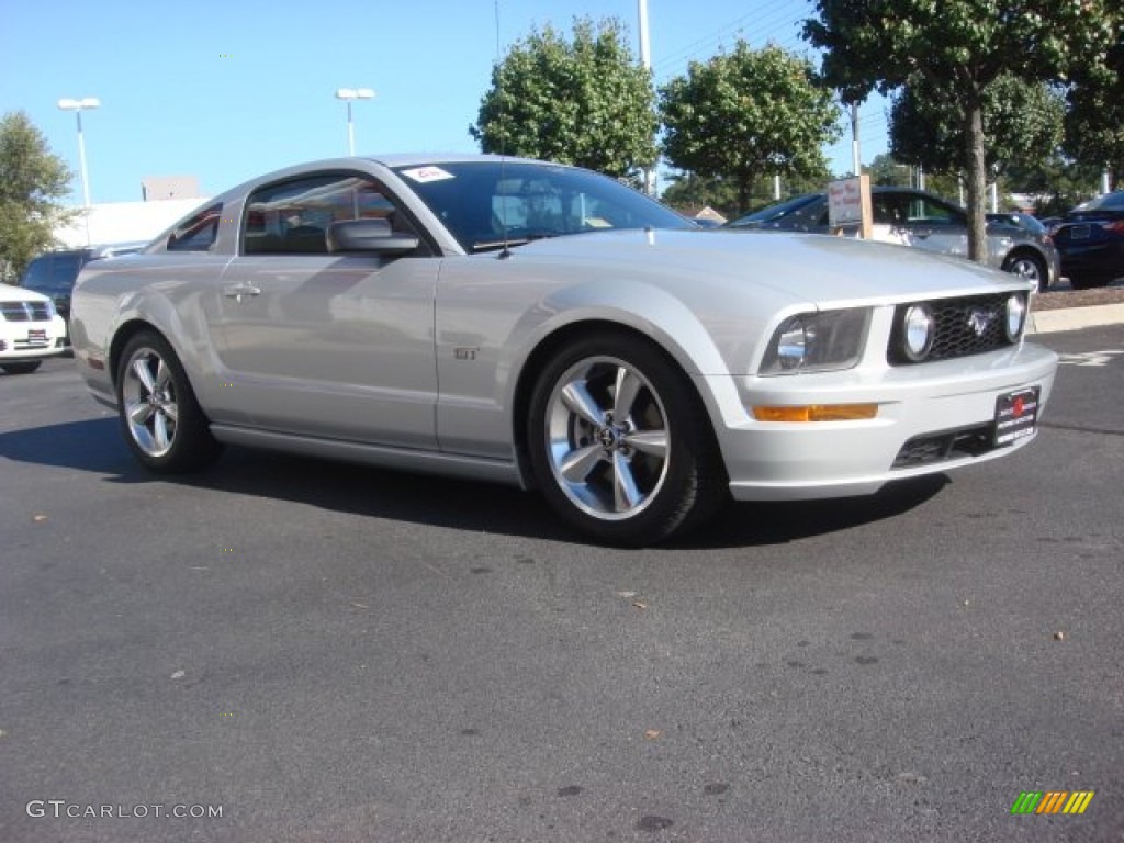 2007 Mustang GT Premium Coupe - Satin Silver Metallic / Dark Charcoal photo #2