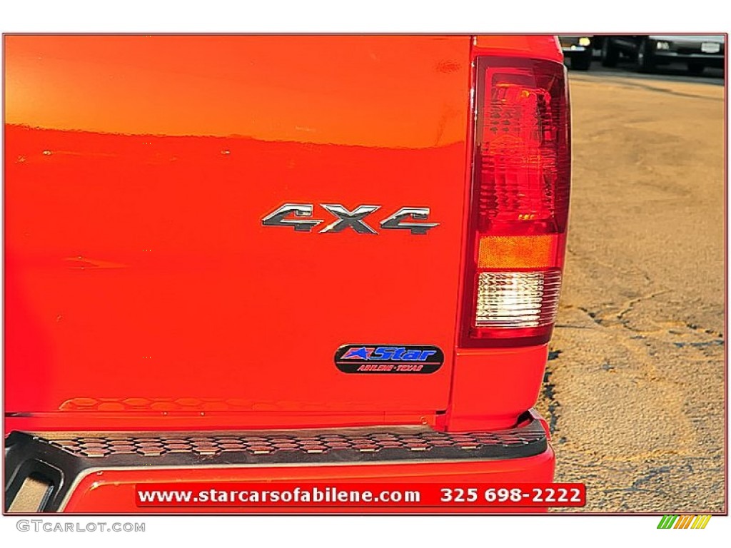 2012 Ram 1500 Express Quad Cab 4x4 - Flame Red / Dark Slate Gray/Medium Graystone photo #5