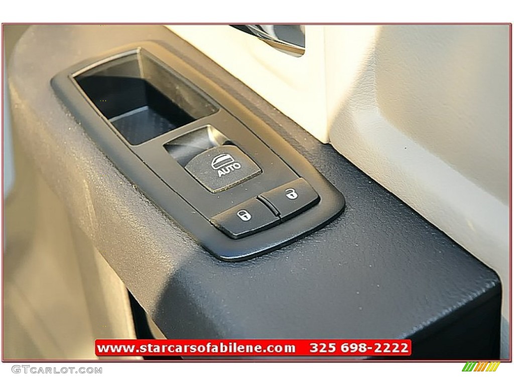 2012 Ram 1500 SLT Quad Cab 4x4 - Bright Silver Metallic / Light Pebble Beige/Bark Brown photo #26